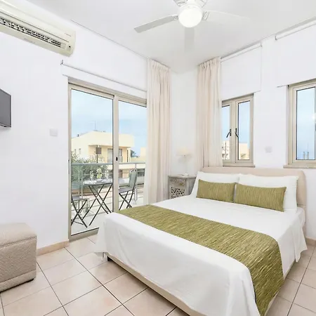 Fig Tree Four Protaras