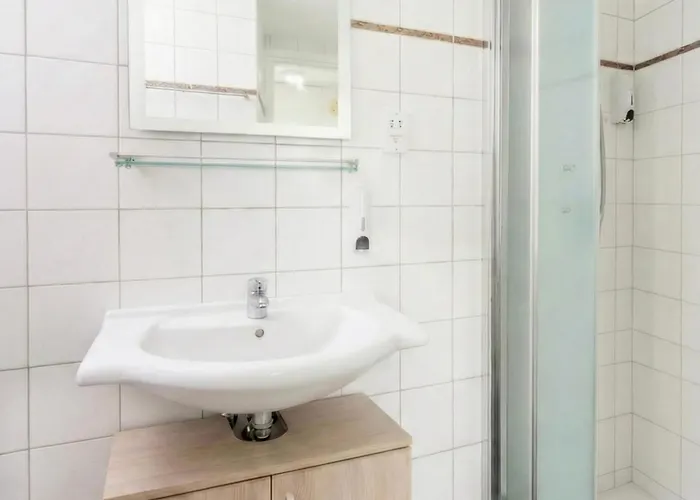 Fig Tree Four Вилла